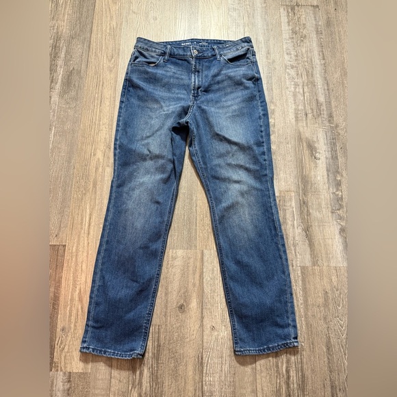 Old Navy Denim - Old Navy High-Rise Wow Straight Jeans Size
10 Short | Comfortable Blue